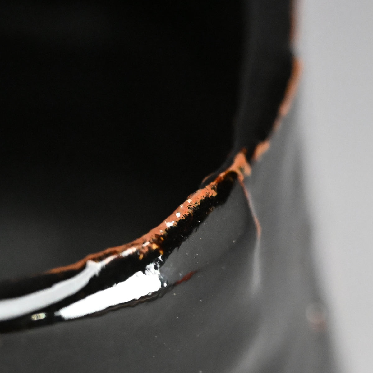 Fantastic Black Chawan Tea Bowl ー高内 秀剛 “鉄絵黒茶碗”