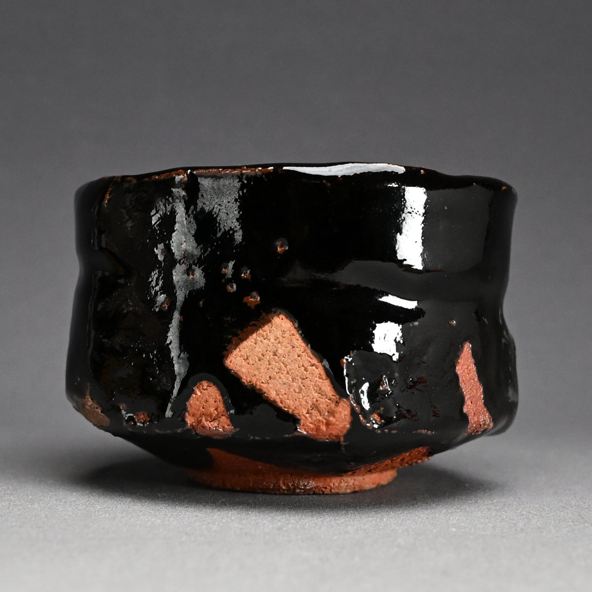 Fantastic Black Chawan Tea Bowl ー高内 秀剛 “鉄絵黒茶碗”