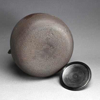 LNT Kama, Japanese Tea Ceremony Kettle ー高橋 敬典 “萬代屋釜”