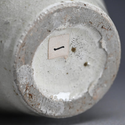 Exquisite Bottle Vase by LNT ー田村 耕一 “鉄絵壺”