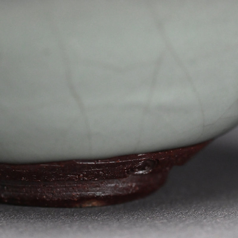 LNT Flaring Celadon Chawan Tea Bowl ー清水 卯一 “茶盌”