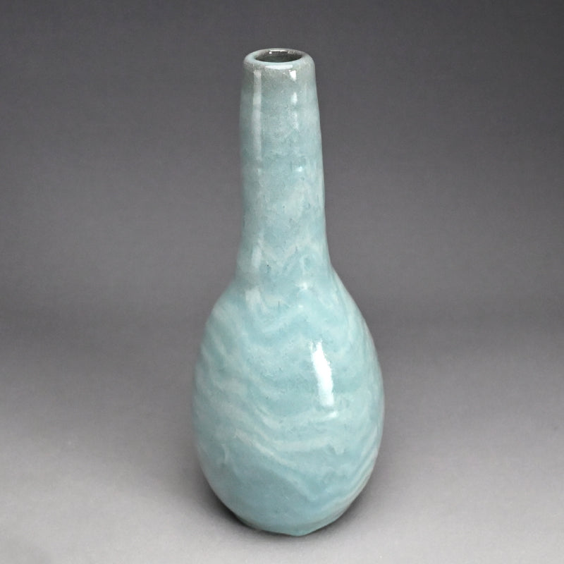 LNT Seiji Celadon Vase ー清水 卯一 “青瓷花瓶”