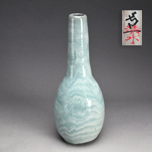 LNT Seiji Celadon Vase ー清水 卯一 “青瓷花瓶”