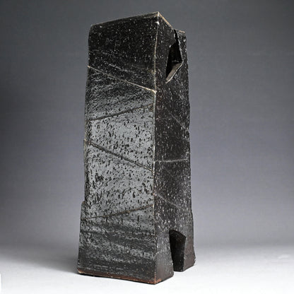 Huge Bizen Sculptural Vase by LNT ー伊勢崎 淳 “備前 黒四方削壺”