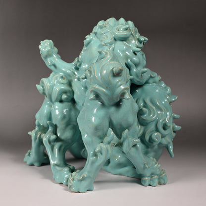Spectacular Banko Yaki Shishi Okimono ー"置物 萬古焼 獅子"