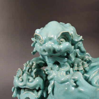 Spectacular Banko Yaki Shishi Okimono ー"置物 萬古焼 獅子"
