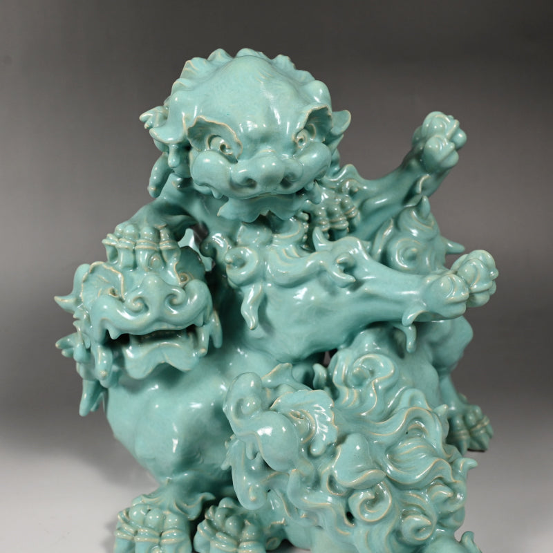 Spectacular Banko Yaki Shishi Okimono ー"置物 萬古焼 獅子"