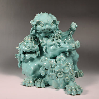 Spectacular Banko Yaki Shishi Okimono ー"置物 萬古焼 獅子"