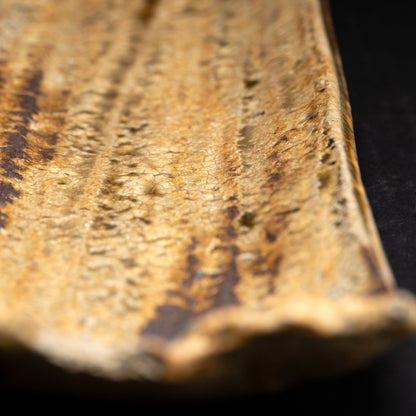 Ash Glazed Serving Plate ー加古 勝己 “灰被雫紋大皿”