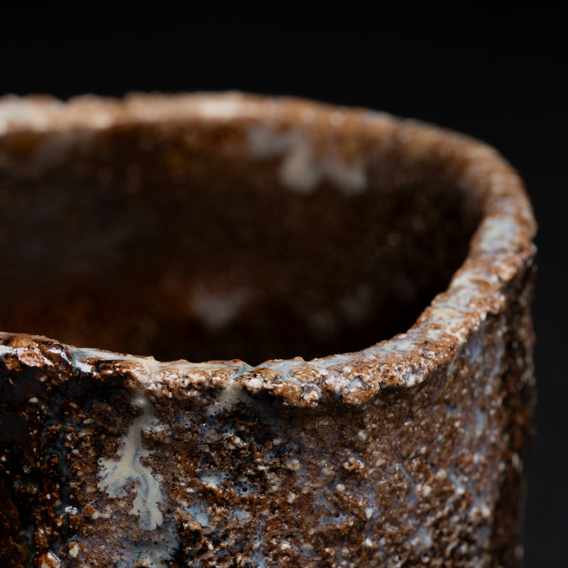 Dramatic Ash Glazed Chawn Tea Bowl ー加古 勝己 “灰釉縞茶碗”