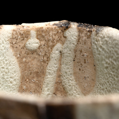 Striking Early Chawan Tea Bowl ー加古 勝己 “灰釉掛分け茶碗”