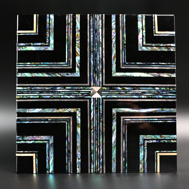 飾り箱 2012年 ー 岡田雄志 「螺鈿飾筥 輝縞」