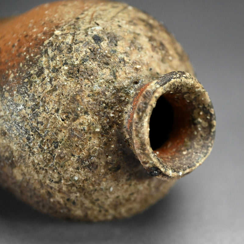 Iga Yakishime Vase ー寛白窯 岸野 寛 “伊賀焼〆檜垣文蹲壺”