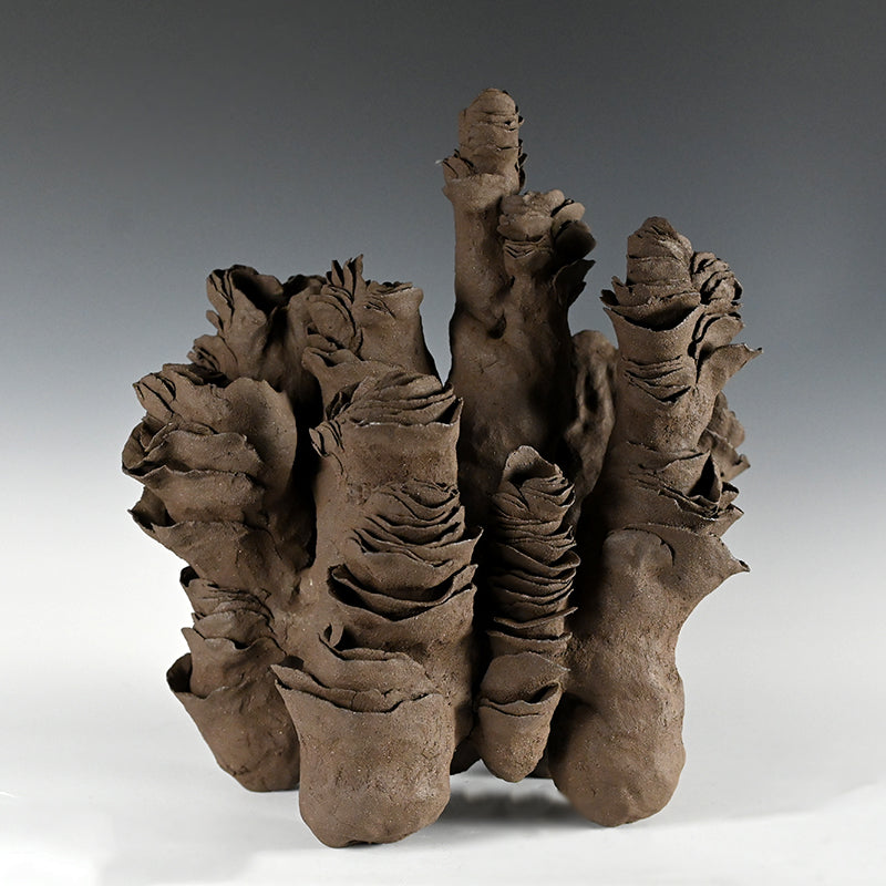 Mujina Black Ceramic Sculpture ー山口 美音 “貉”