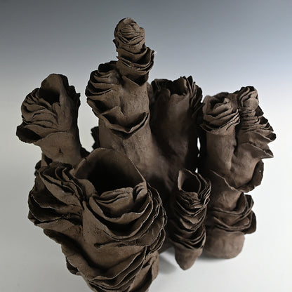 Mujina Black Ceramic Sculpture ー山口 美音 “貉”