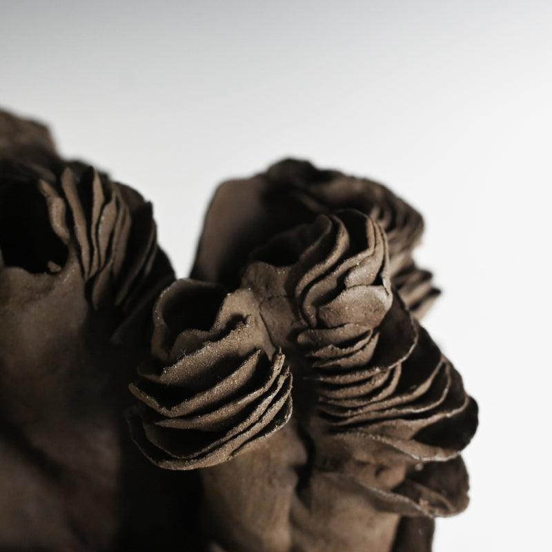 Mujina Black Ceramic Sculpture ー山口 美音 “貉”