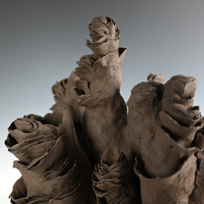 Mujina Black Ceramic Sculpture ー山口 美音 “貉”