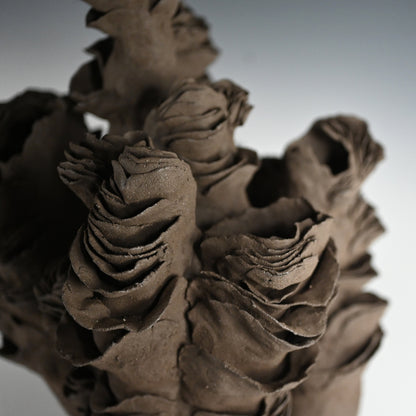 Mujina Black Ceramic Sculpture ー山口 美音 “貉”