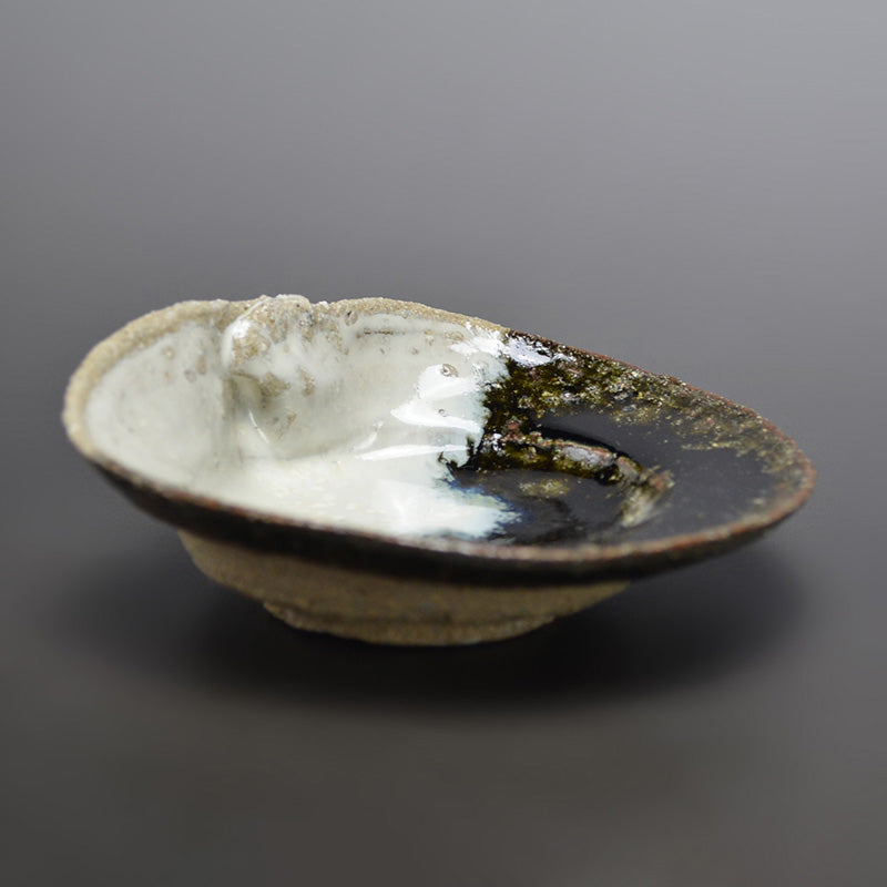 Chossen Karatsu Clam Shaped Dish Set ー古賀 賢治 "朝鮮唐津 蛤向付"