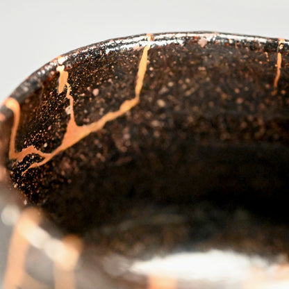 Kintsugi Kuro Raku Chawan ー濱口 宗清 "黒楽茶碗"