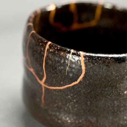 Kintsugi Kuro Raku Chawan ー濱口 宗清 "黒楽茶碗"