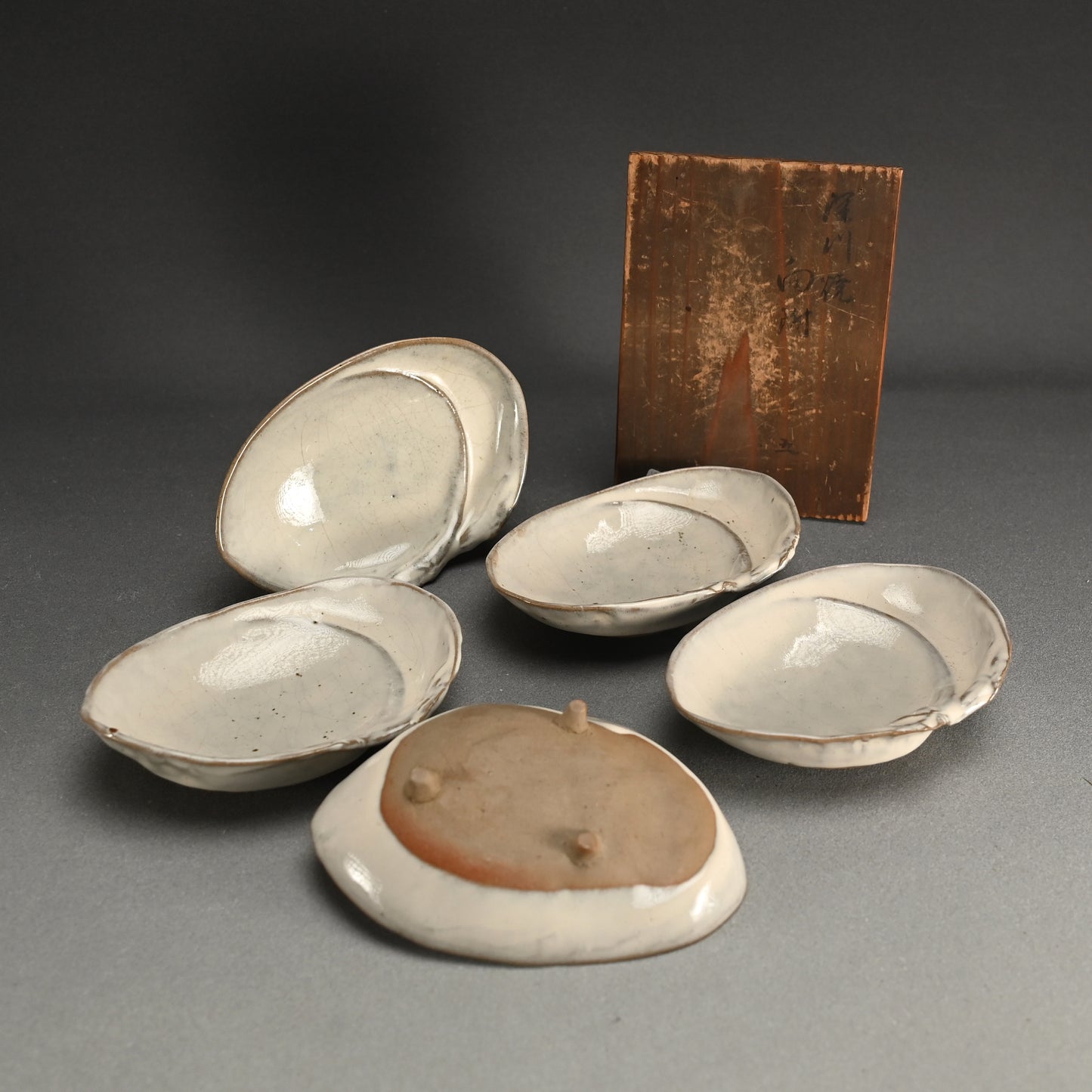 5 pc. Fukagawa yaki Shell Shaped Mukozuke Dish Set