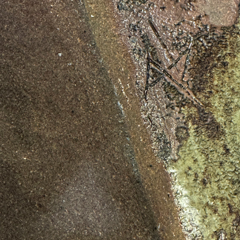 Flowing Surface Vase by Legendary ー和太 守卑良 “水景角筒”