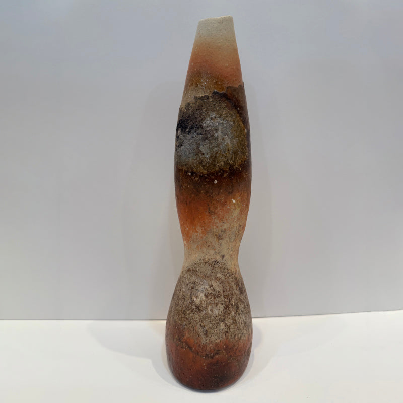 Bizen Flower Vessel ー隠崎 隆一 “花入”