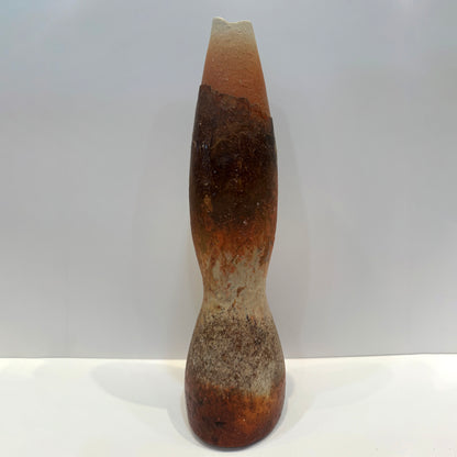 Bizen Flower Vessel ー隠崎 隆一 “花入”