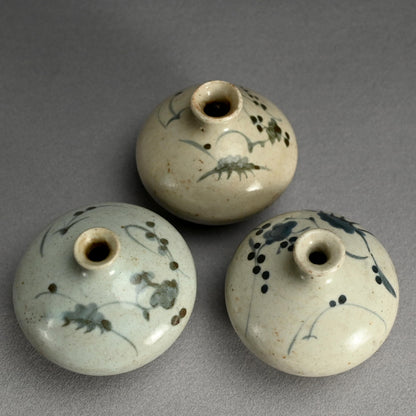 3 Ko-Imari Abura Tsubo Oil Flasks