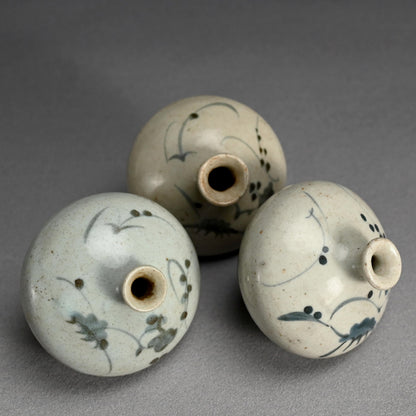 3 Ko-Imari Abura Tsubo Oil Flasks