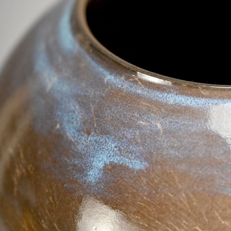 Masterpiece Utsutsukawa Vase ー十三代 横石 臥牛 “百鷲文 花瓶”