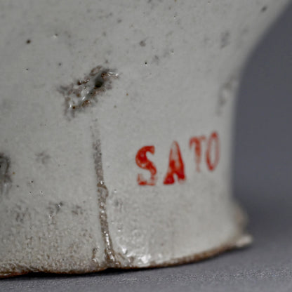 “Man” Object, 33 Bin ー佐藤 敏