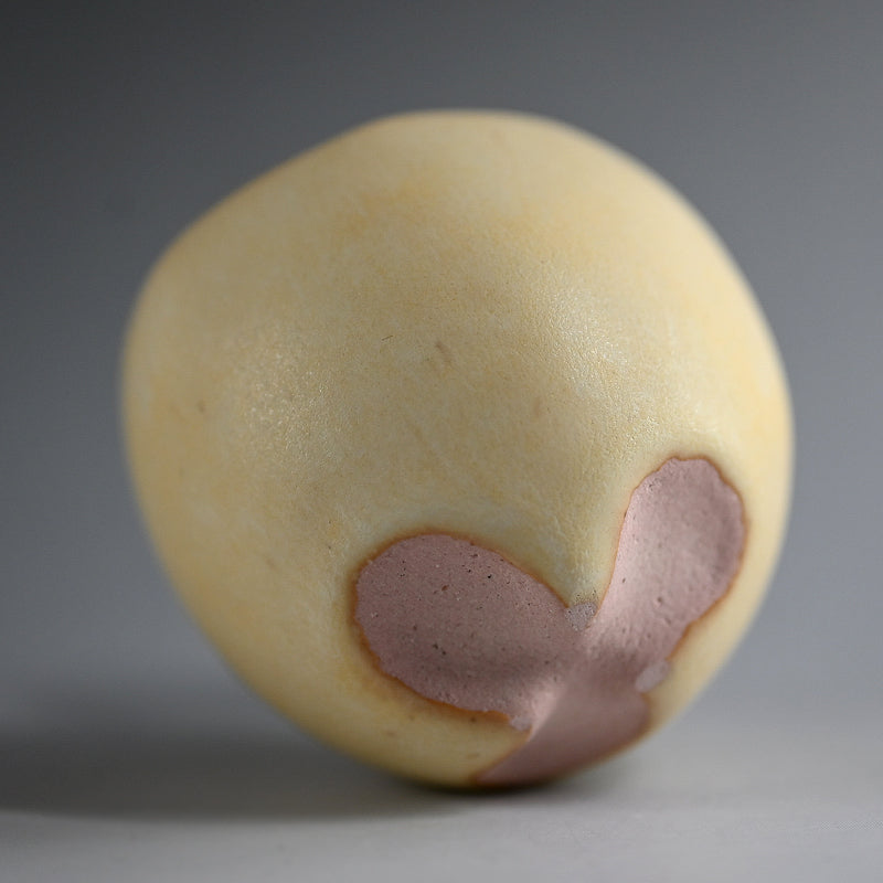 Yellow Glazed Sake Cup ー山口 美智江 "酒盃"