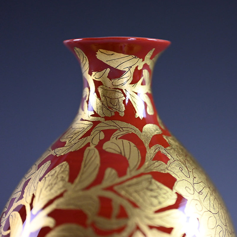 Kinrande Porcelain Sake Set ー小野 珀子 “金襴手 酒盃”