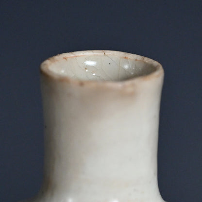 Serene Kohiki Sake Set ー番浦 史郎 “粉引 酒器”