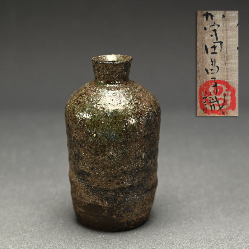 Classic Ash Glazed Tokkuri ー加守田 章二 "徳利"