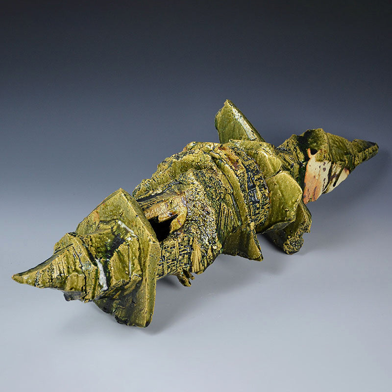 謎の織部壺展示品 ー小割哲也「跡ノ歴」